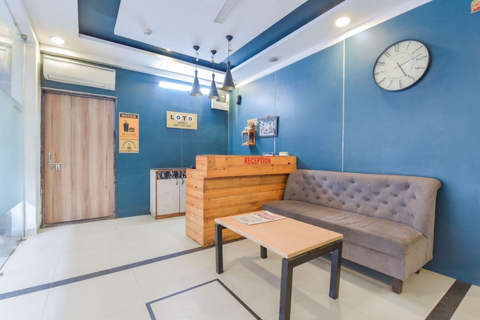 Imagen de los interiores del Hotel Loto. Foto 14