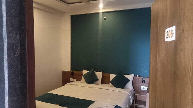 Imagen de la habitación del Hotel Loto. Foto 7