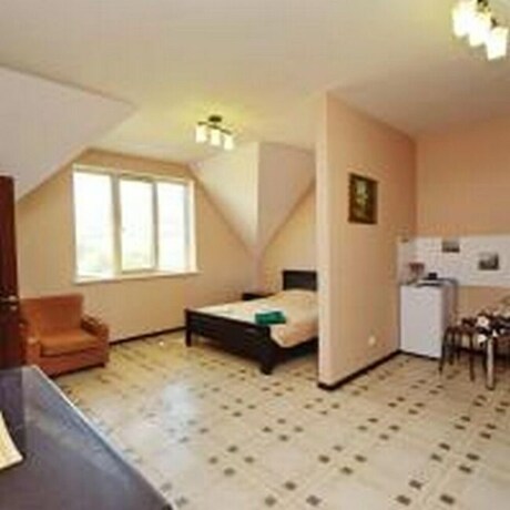 Imagen de la habitación del Hotel Lotos. Foto 27