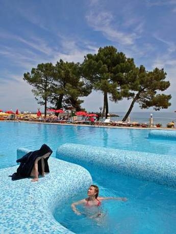Imagen general del Hotel Lotos - Riviera Holiday Club. Foto 8
