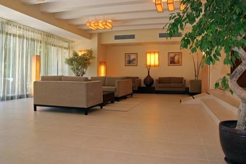 Imagen general del Hotel Lotos - Riviera Holiday Club. Foto 13