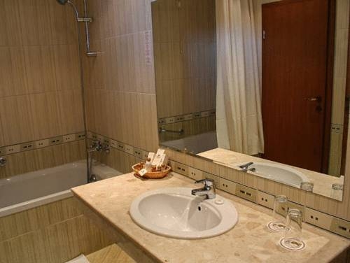Imagen general del Hotel Lotos - Riviera Holiday Club. Foto 23