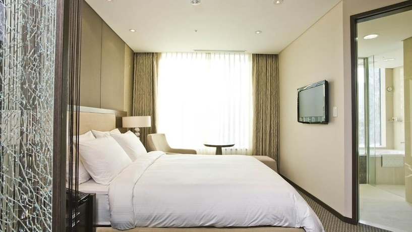 Imagen de la habitación del Hotel Lotte City Mapo. Foto 6