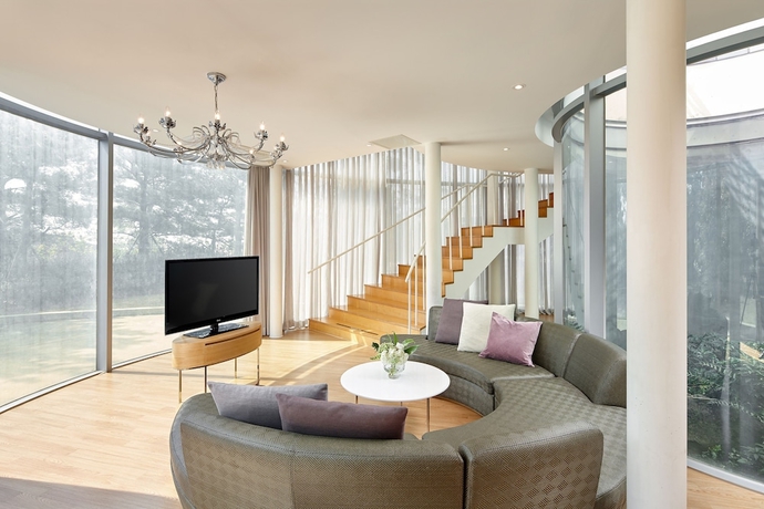 Imagen de la habitación del Hotel Lotte Resort Jeju Artvillas. Foto 16