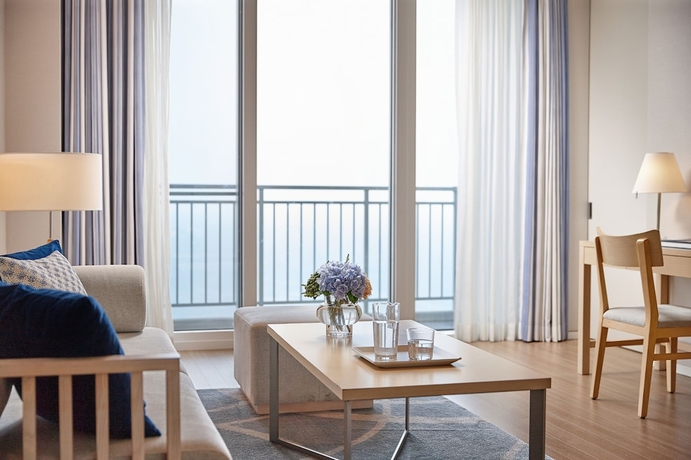 Imagen de la habitación del Hotel Lotte Resort Sokcho. Foto 10