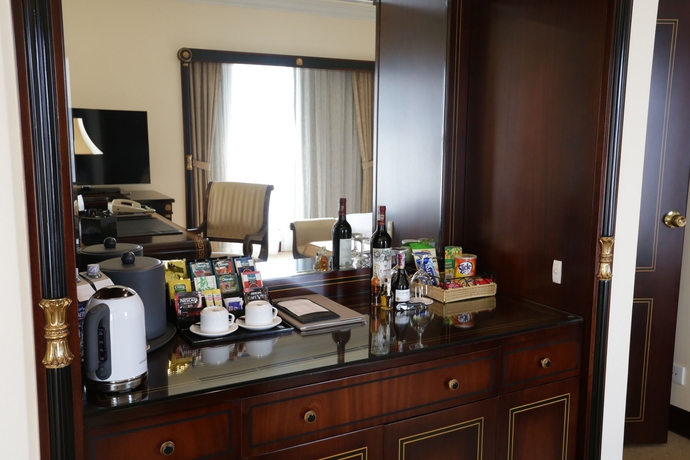 Imagen de la habitación del Hotel Lotte Saigon. Foto 5