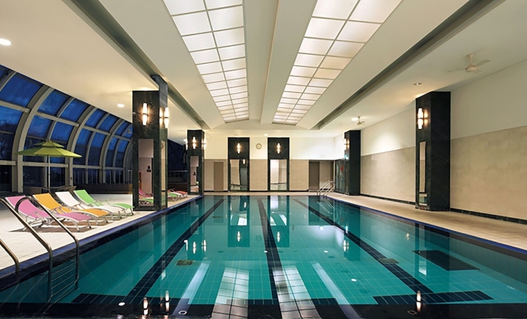 Imagen de la piscina del Hotel Lotte Ulsan. Foto 18