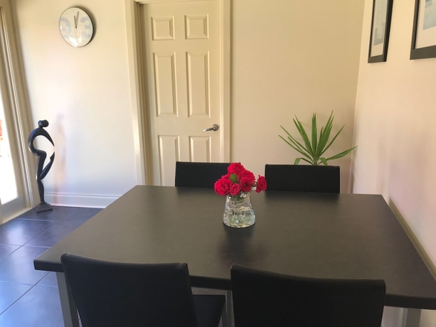 Imagen de la habitación del Hotel Lotte's Cottage. Foto 10