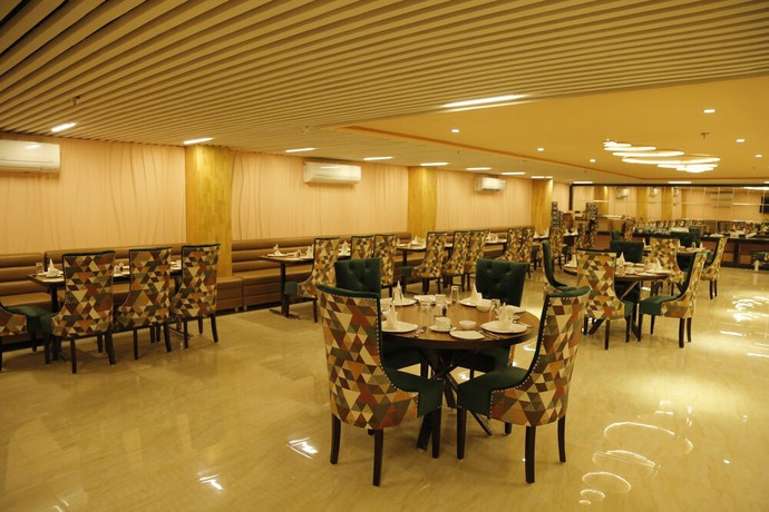 Imagen del bar/restaurante del Hotel Lotus Ananta Elite Kota. Foto 3