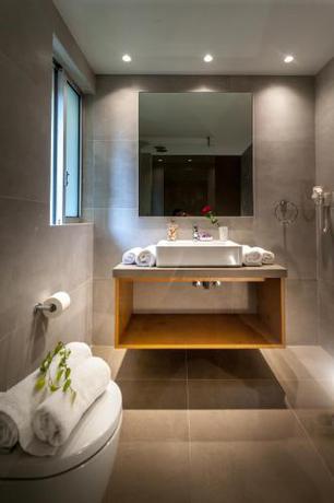 Imagen de la habitación del Hotel Lotus Apartments. Foto 8