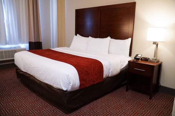 Imagen general del Hotel Lotus BLU Inn and Suites. Foto 1