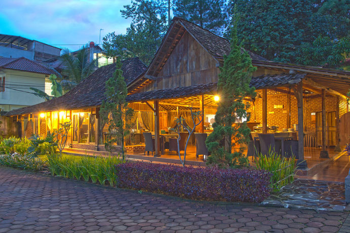 Imagen general del Hotel Lotus Bandung. Foto 8