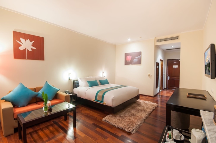 Imagen de la habitación del Hotel Lotus Blanc Resort. Foto 8