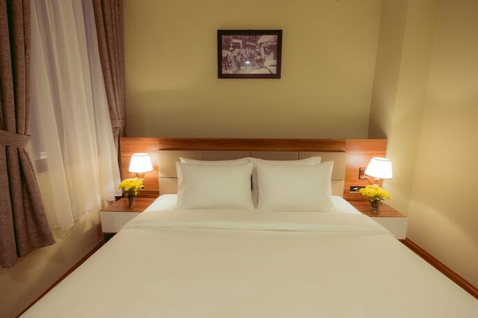 Imagen de la habitación del Hotel Lotus Boutique. Foto 8