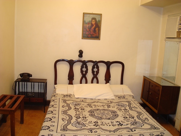 Imagen de la habitación del Hotel Lotus, El Cairo. Foto 10