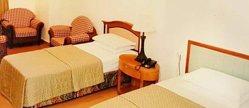 Imagen de la habitación del Hotel Lotus Family Hotel. Foto 3