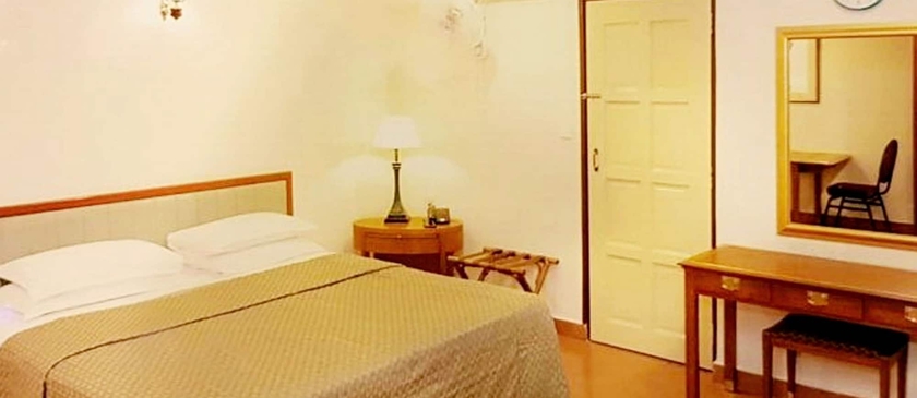 Imagen de la habitación del Hotel Lotus Family Hotel. Foto 4
