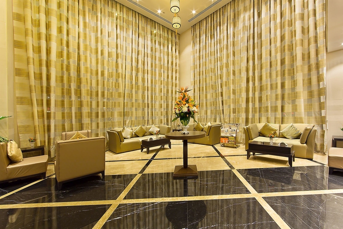 Imagen de los interiores del Hotel Lotus Grand. Foto 16