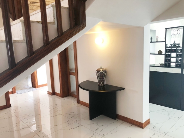 Imagen de los interiores del Hotel Lotus Guest House, Sandton. Foto 18