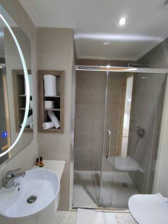 Imagen de la habitación del Hotel Lotus H&ocirc;tel Casa Nearshore. Foto 16