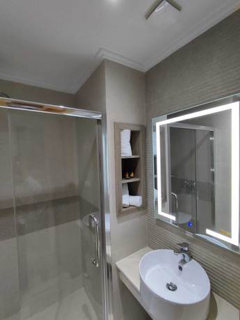 Imagen de la habitación del Hotel Lotus H&ocirc;tel Casa Nearshore. Foto 20