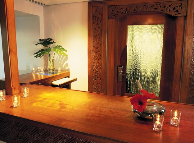 Imagen de los interiores del Hotel Lotus Honolulu At Diamond Head. Foto 13