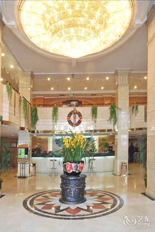 Imagen general del Hotel Lotus Hotel, Kunming. Foto 1