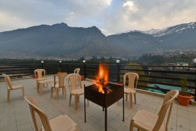 Imagen general del Hotel Lotus Inn Rothang View. Foto 13