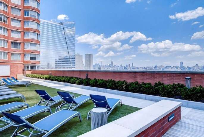 Imagen de los exteriores del Hotel Lotus Jersey City. Foto 7