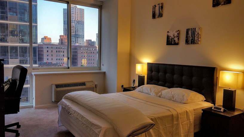 Imagen de la habitación del Hotel Lotus Jersey City. Foto 3