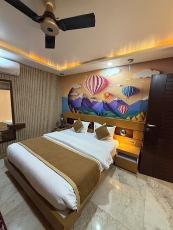 Imagen de la habitación del Hotel Lotus, Kanpur. Foto 7