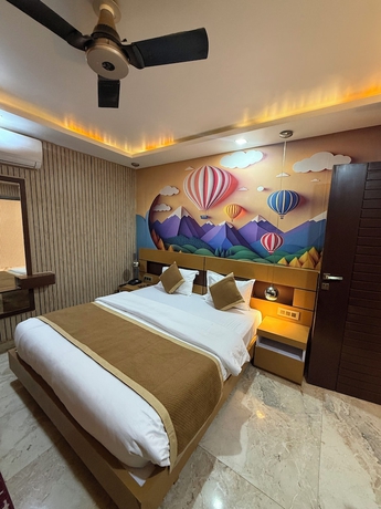 Imagen de la habitación del Hotel Lotus, Kanpur. Foto 8
