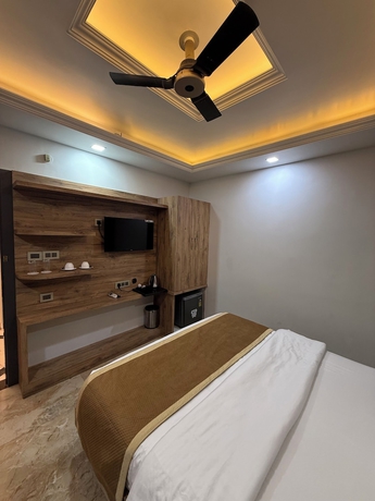 Imagen de la habitación del Hotel Lotus, Kanpur. Foto 10