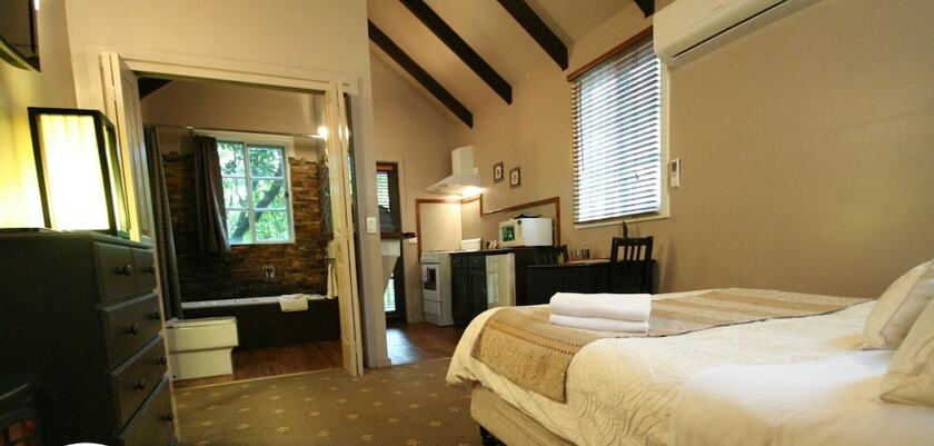 Imagen general del Hotel Lotus Lodges. Foto 2