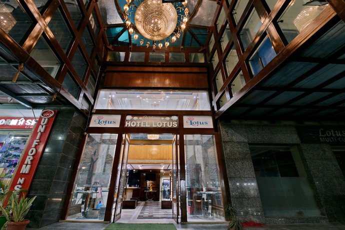 Imagen de los interiores del Hotel Lotus Paradise. Foto 18