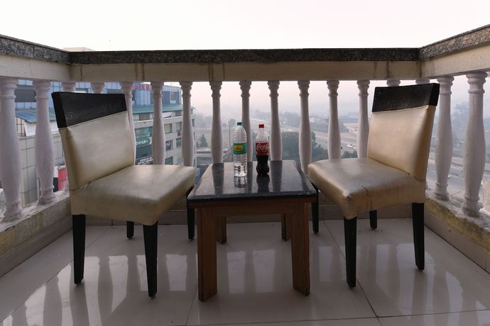 Imagen de los interiores del Hotel Lotus Paradise. Foto 20