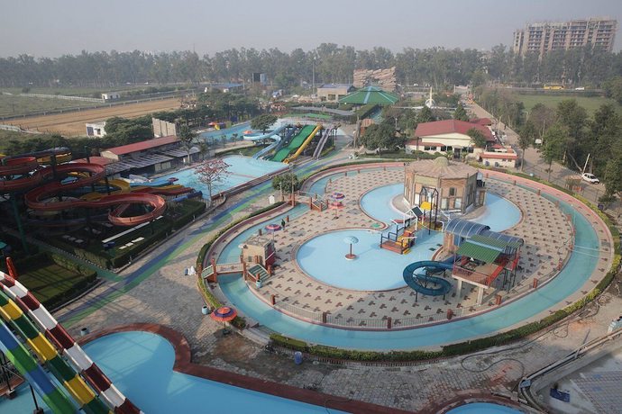 Imagen general del Hotel Lotus Paradise. Foto 8