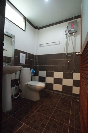 Imagen de la habitación del Hotel Lotus Paradise Resort. Foto 8