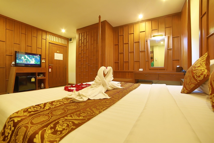 Imagen de la habitación del Hotel Lotus Patong. Foto 8