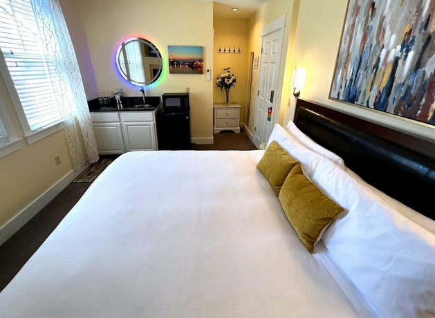 Imagen de la habitación del Hotel Lotus Provincetown. Foto 14