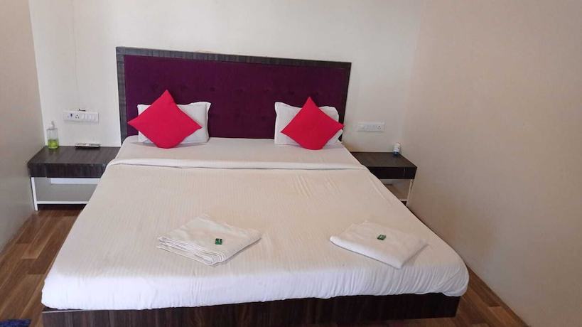 Imagen de la habitación del Hotel Lotus Resort. Foto 5