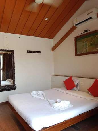 Imagen de la habitación del Hotel Lotus Resort. Foto 6