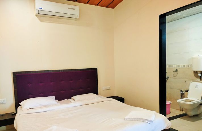 Imagen de la habitación del Hotel Lotus Resort. Foto 9