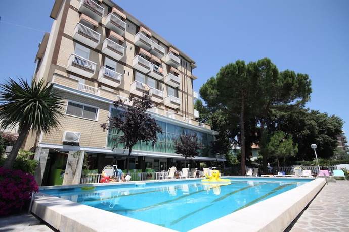 Imagen general del Hotel Lotus, Rimini. Foto 1