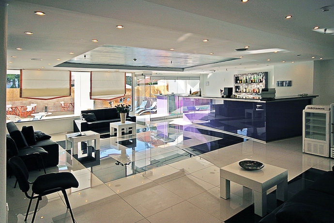 Imagen de los interiores del Hotel Lotus Rise. Foto 12