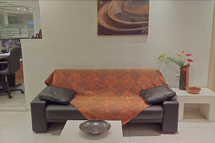 Imagen de los interiores del Hotel Lotus Rise. Foto 13