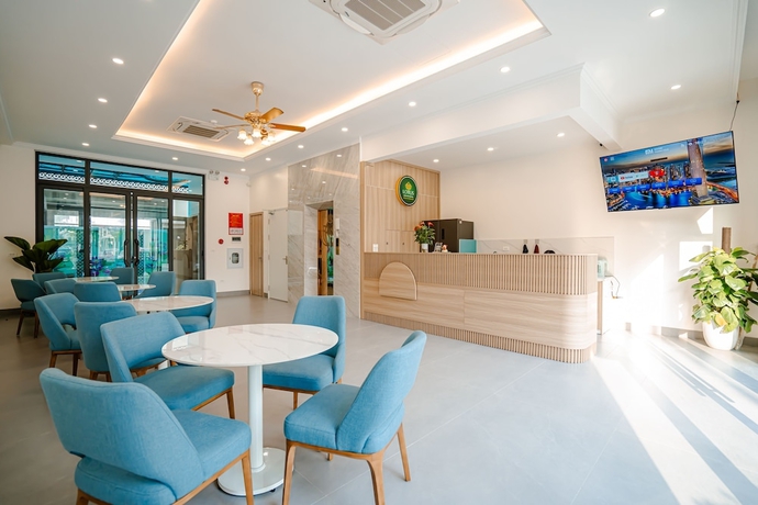 Imagen de los interiores del Hotel Lotus Sam Son. Foto 14