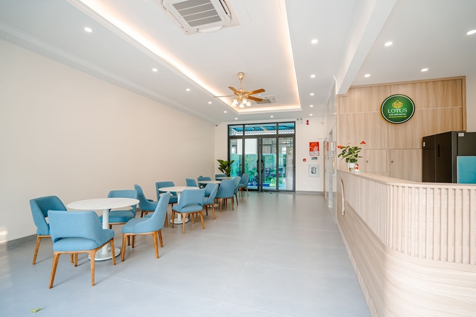Imagen de los interiores del Hotel Lotus Sam Son. Foto 16