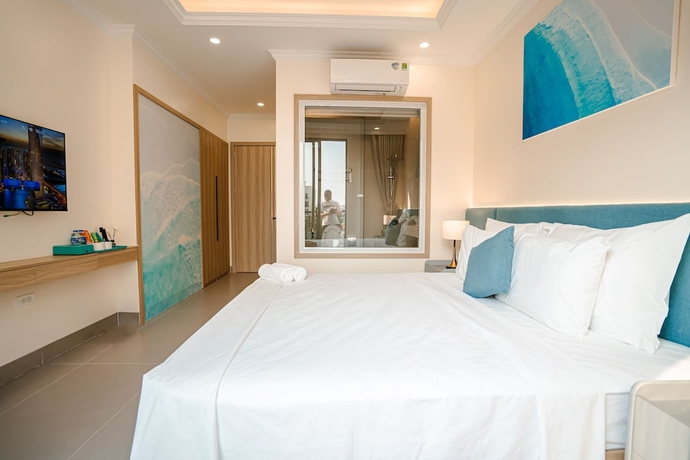 Imagen de la habitación del Hotel Lotus Sam Son. Foto 12