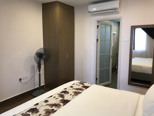 Imagen de la habitación del Hotel Lotus Seaview Beach Resort. Foto 7